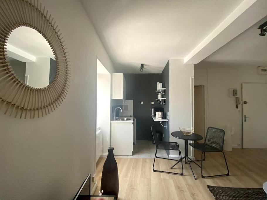 Apartment Studio Cosy Coeur De La Rochelle La Rochelle (Charente-Maritime)